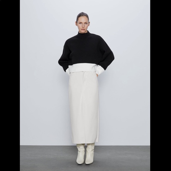 Zara Sweaters - Zara cropped combo sweater